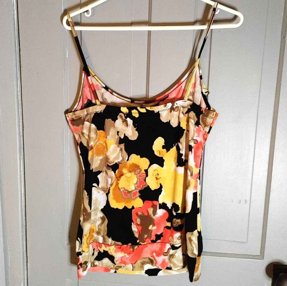 2/$25 Floral Print Suzy Sheir tank top - Picture 3 of 5